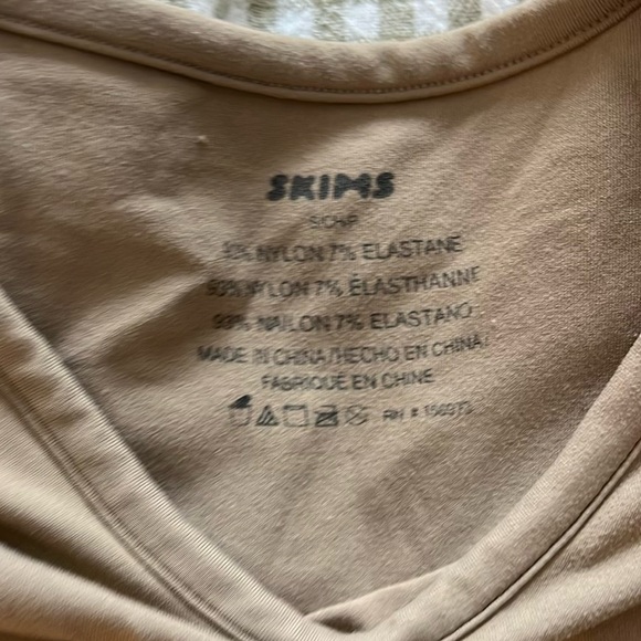 Skims top - Picture 3 of 4